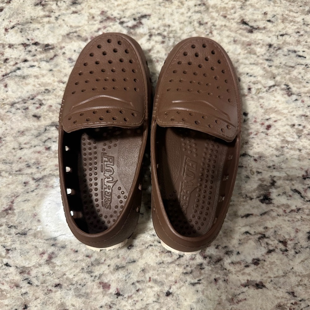 Brown Lightweight Toddler Slip-On Loafers